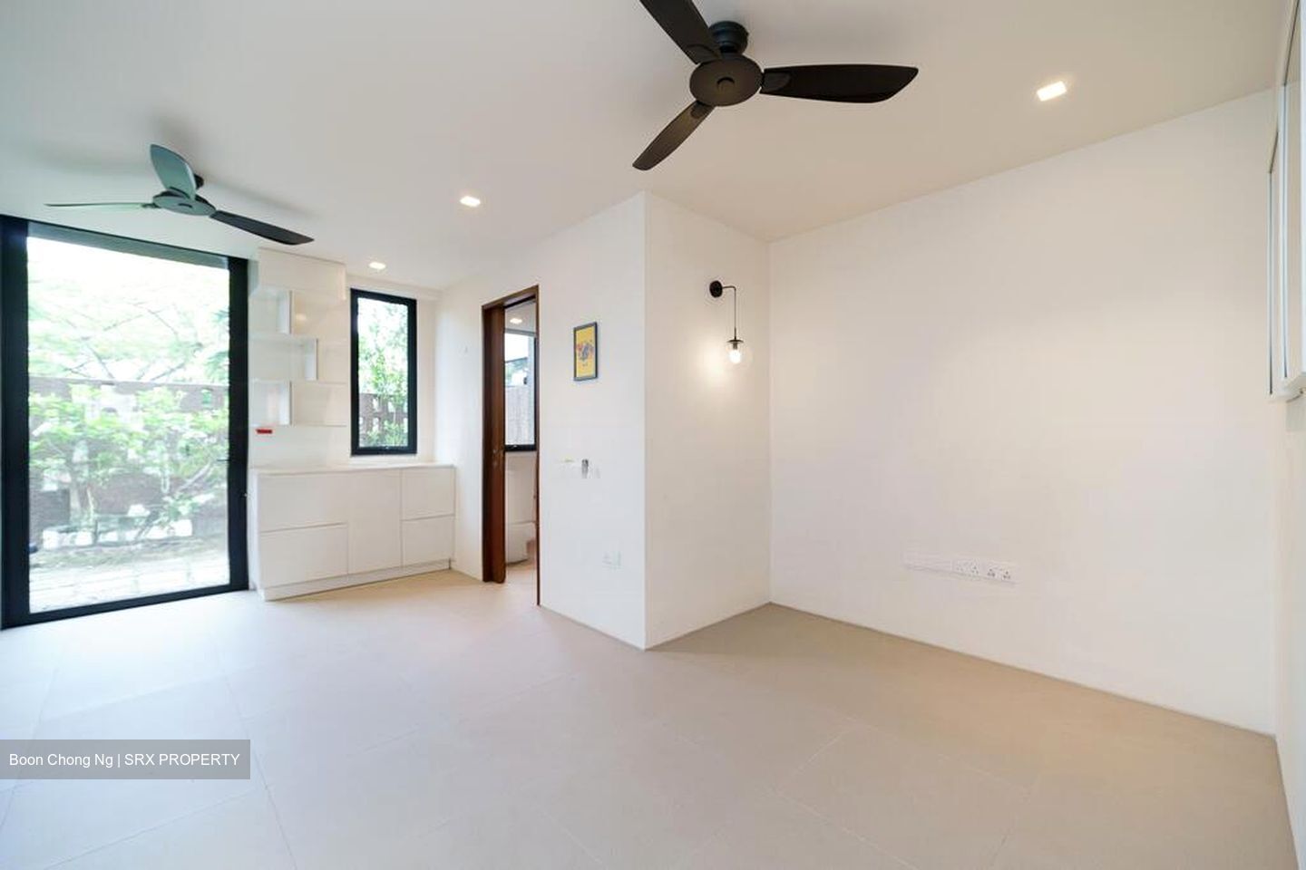 Sembawang Hills Estate (D20), Terrace #519038311